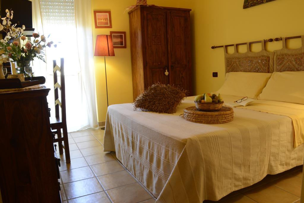 Bed and Breakfast Terre del Sud Locri Camera foto